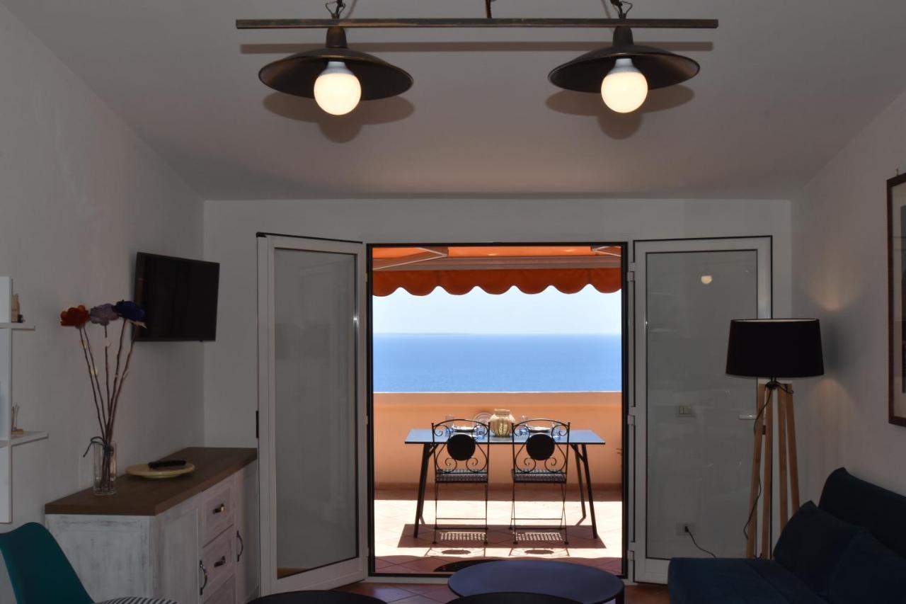 Route 25 - Cavoli - Vista Mare, Con Clima, Terrazza E Posto Auto Apartment Spiaggia di Cavoli Ngoại thất bức ảnh